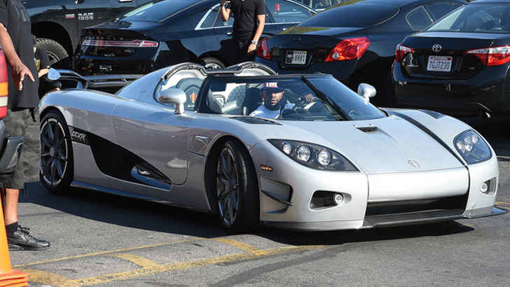 floydmayweatherkoenigseggccxrtrevita